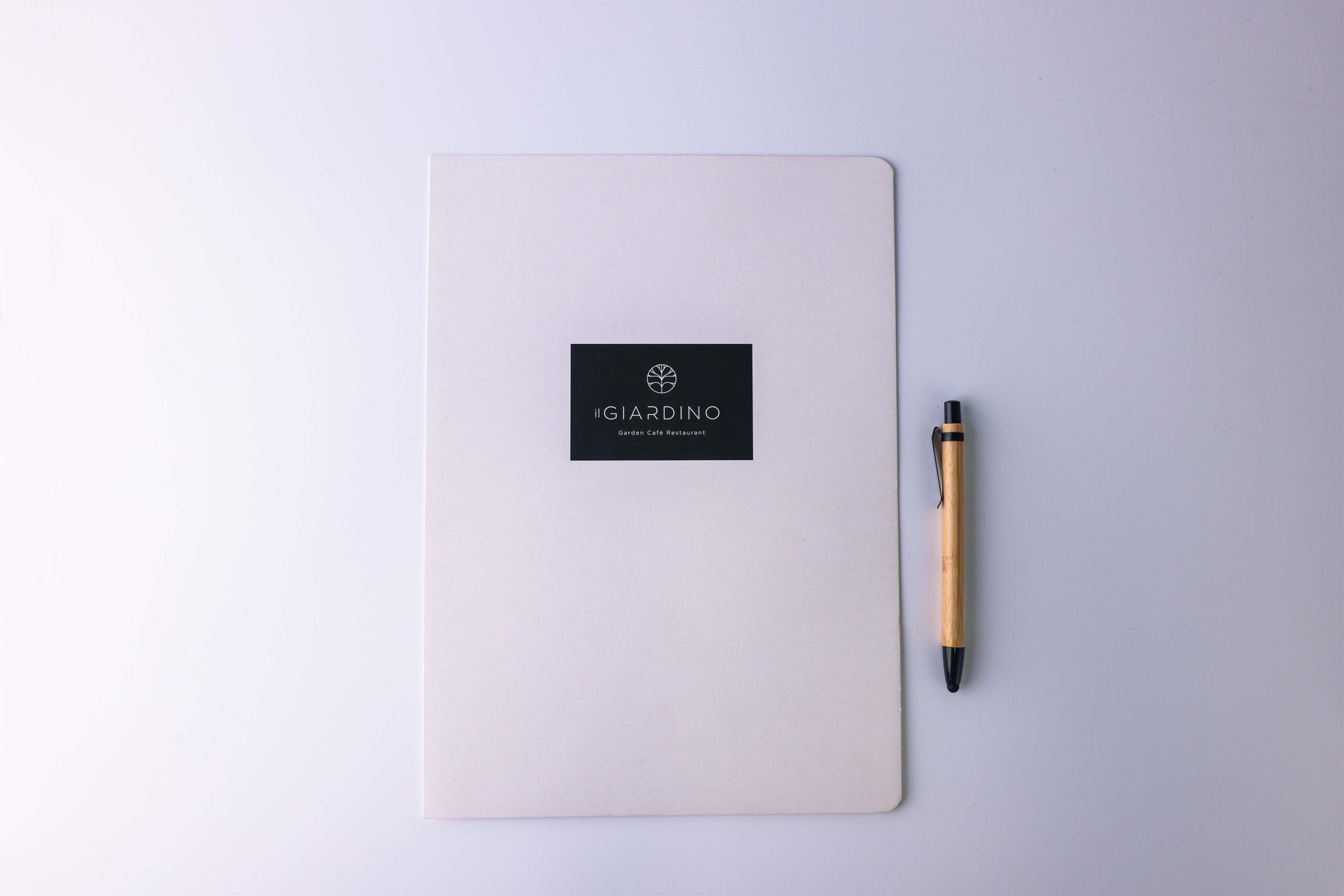 01.04 presentation folder 1 00