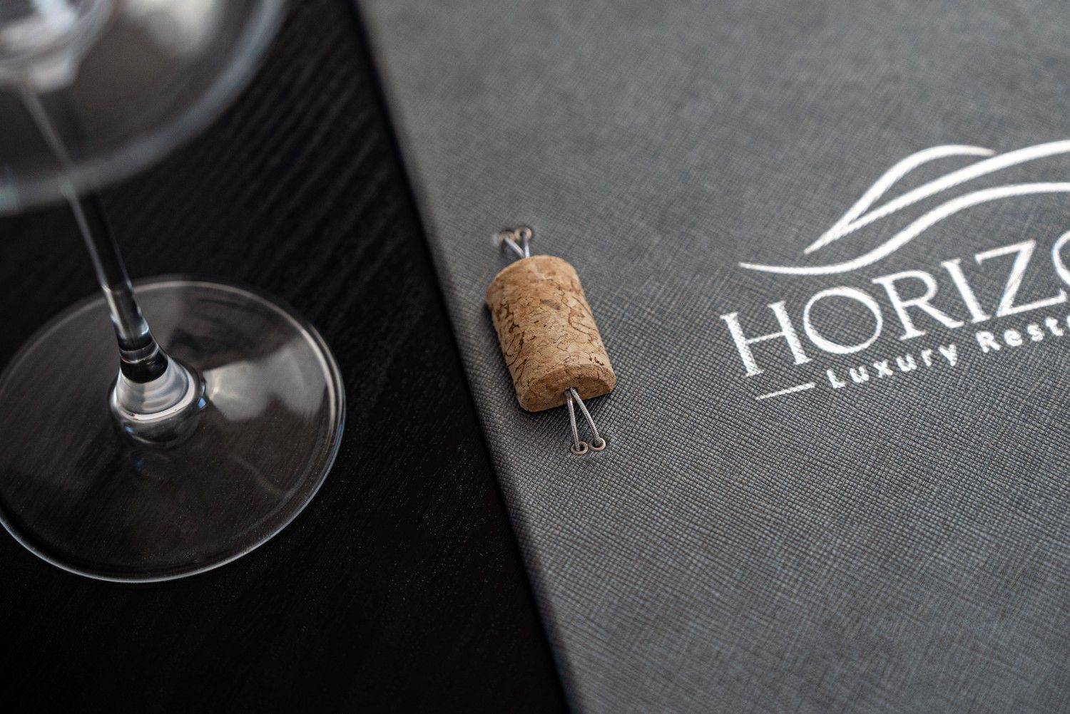 hard cover menu wine 17 horizon 6